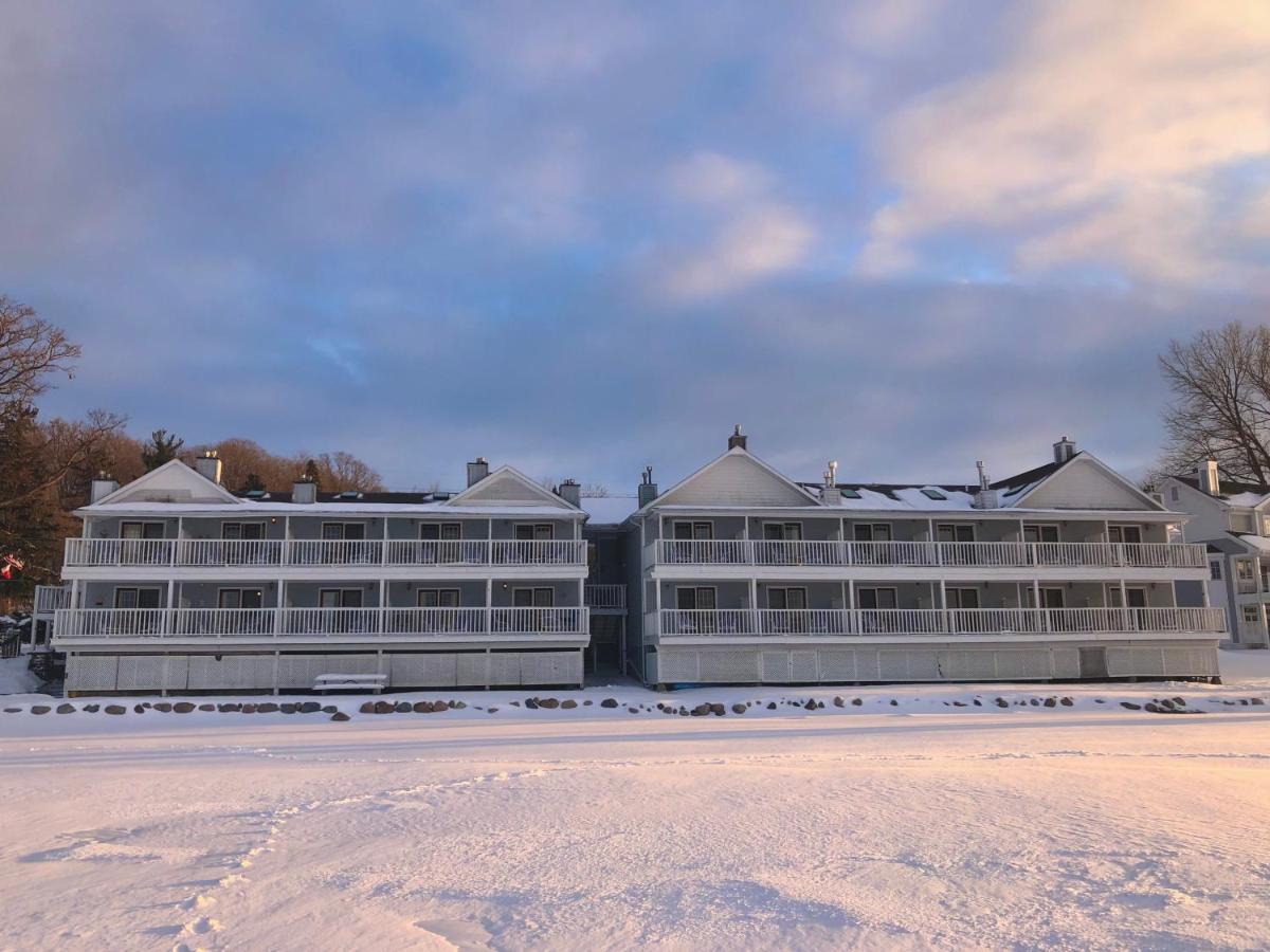 The French Country Inn レイク・ジェニーバ エクステリア 写真
